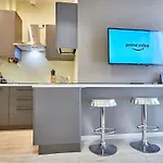 شقة Cattaneo 65 - 3 Bedrooms, 5 Minutes From And Station - Parking ليكو