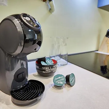 Cattaneo 65 3 Bedrooms 5 Minutes From And Station W Parking *